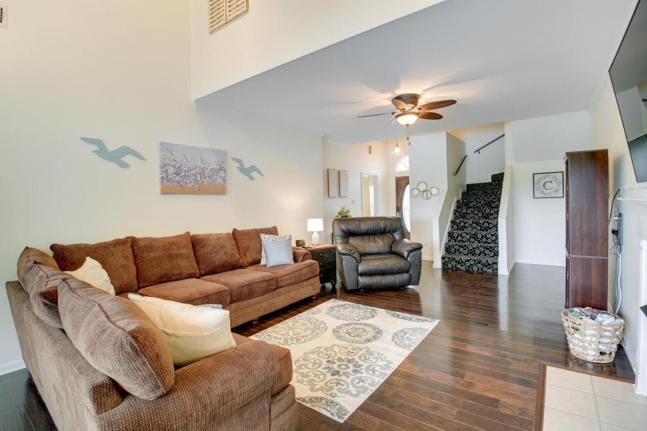Hot Springs Riverfront Rental With Hot Tub And Deck! Exterior photo